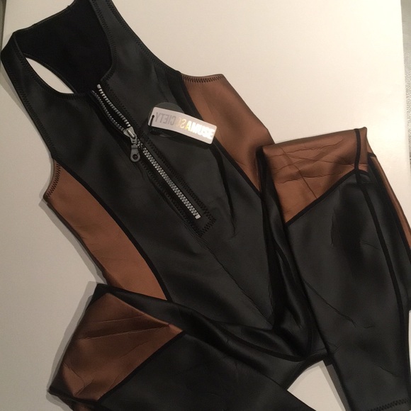 Amuse Society Other - Full Wetsuit